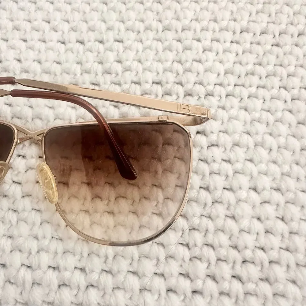 Laura Biagiotti Vintage 80s Gold Aviator Sunglasses ONLY Criss Cross Frame Glam
